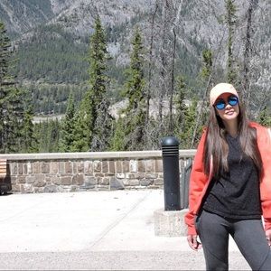 Meet your Posher, Ann